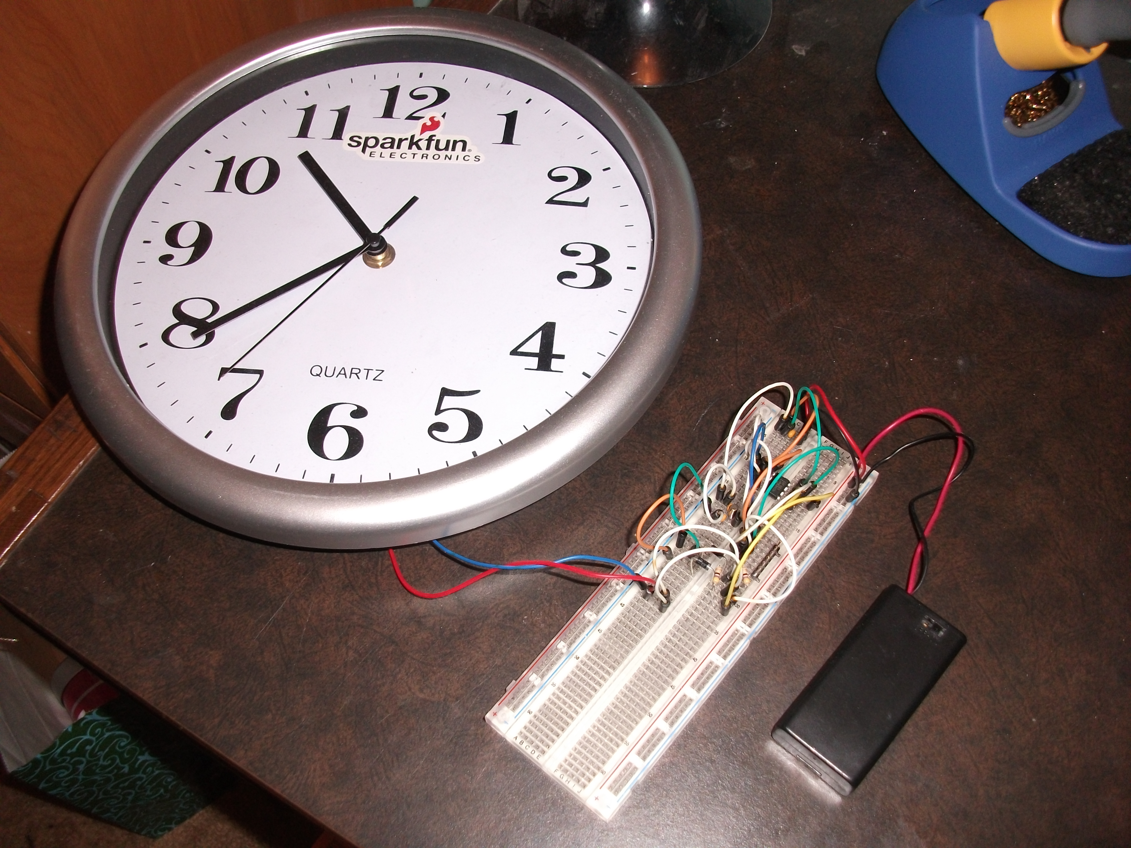 The original clock used with the arduino, now being run by the same circuit on a breadboard